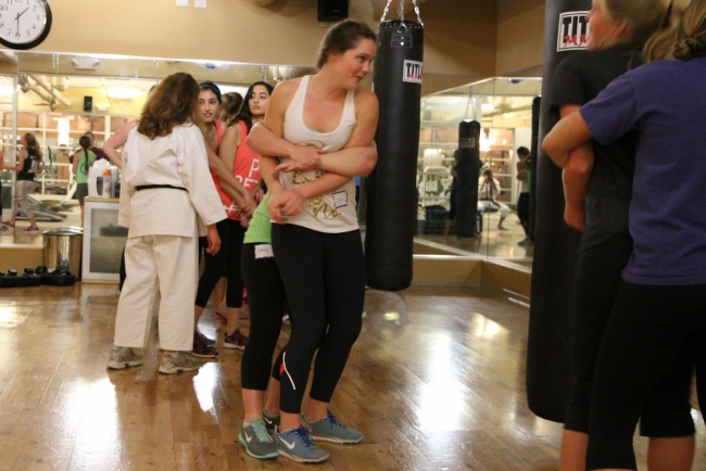 bear-hug-release-practice-3